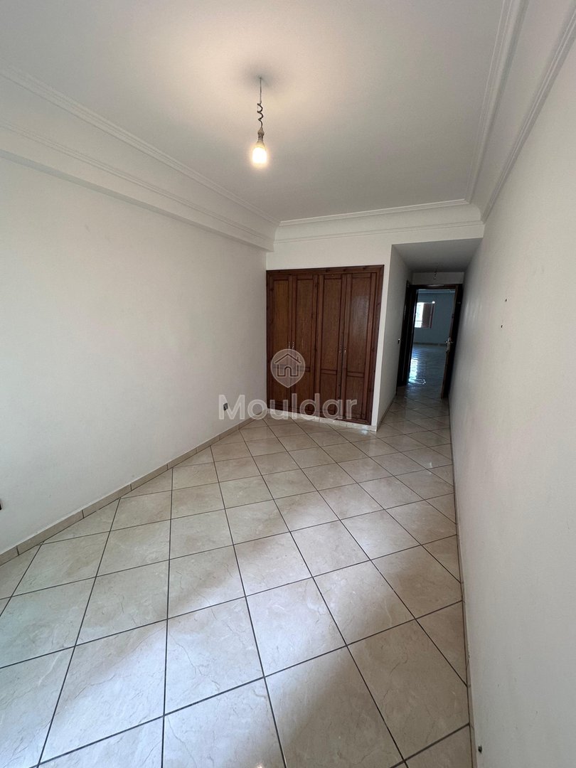 Casablanca'da geniş bir terasli güzel bir daire - Photo 6