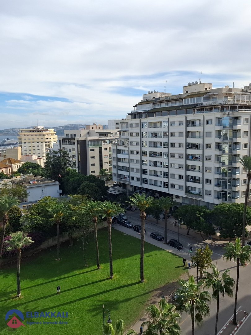 شقة للإيجار في طنجة: 5 غرف، إطلالة رائعة - Photo 4