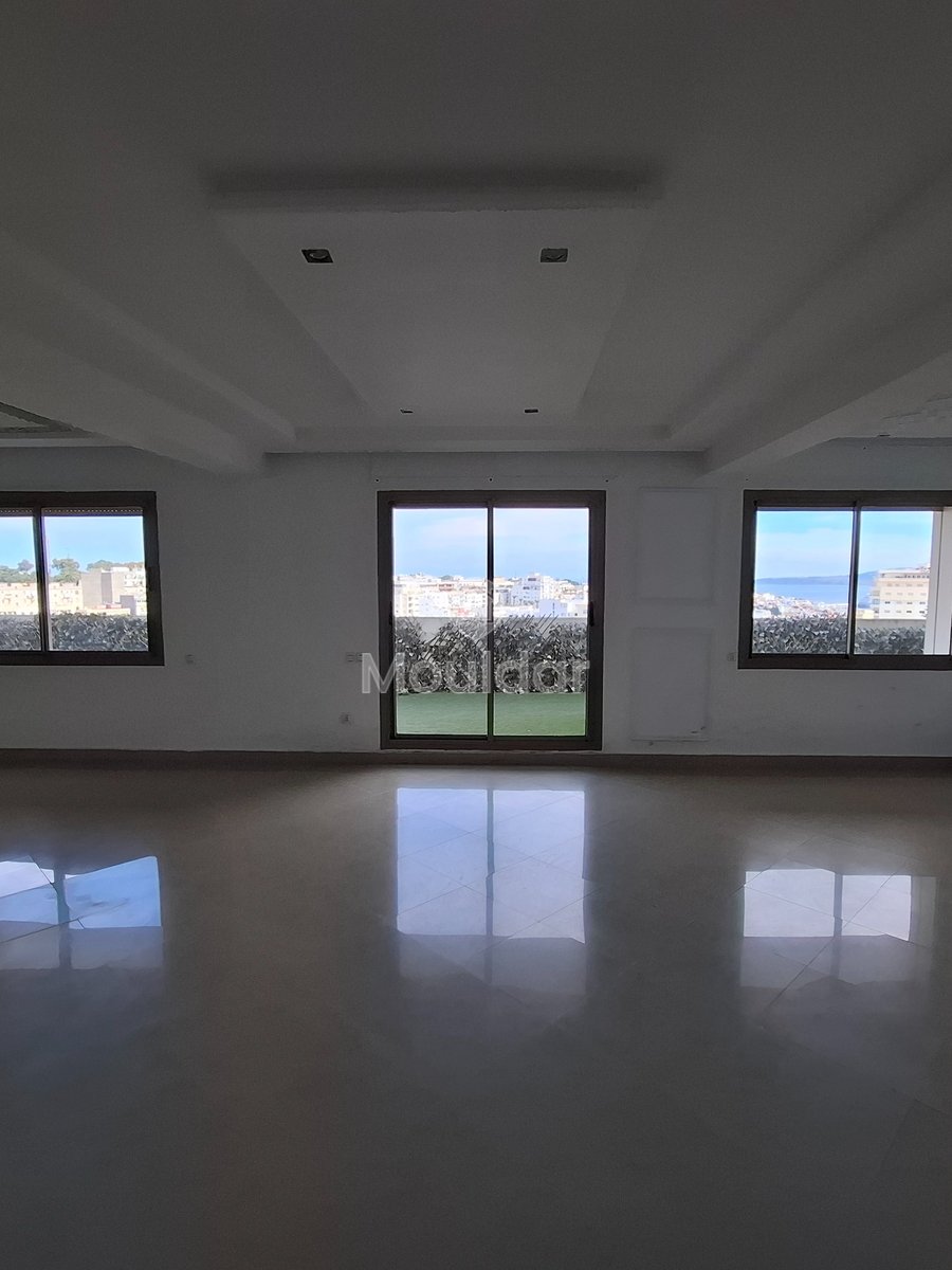 Appartement à Louer à Tanger : 5 Chambres, Vue Imprenable - Photo 8
