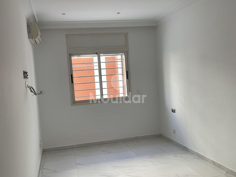 Rabat Agdal'da kiralık 3 yatak odalı muhteşem daire - Photo 2