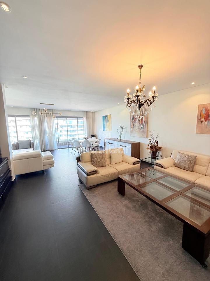 Stupendo Appartamento Arredato ad Ain Diab: Comfort e Modernità - Photo 2