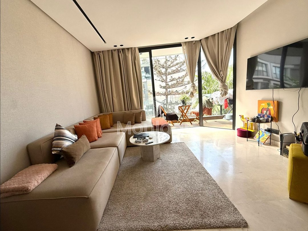 Modern Studio for Rent in Casablanca: Balcony and Parking - Photo 1