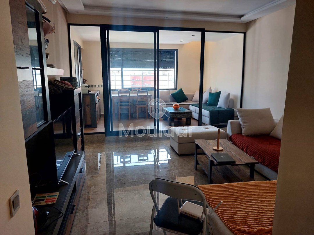 Moderne Wohnung zur Miete: 2 Zimmer mit Terrasse in Maarif - Photo 1