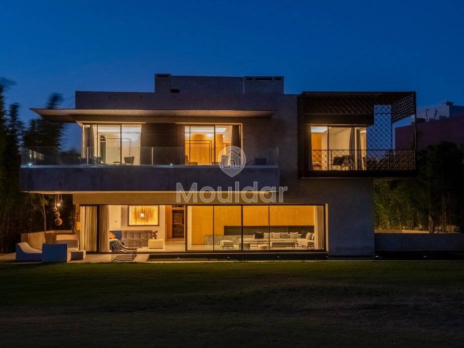 فيلا فسيحة في الدار البيضاء: 5 غرف، فرصة للانقضاض عليها - Photo 15