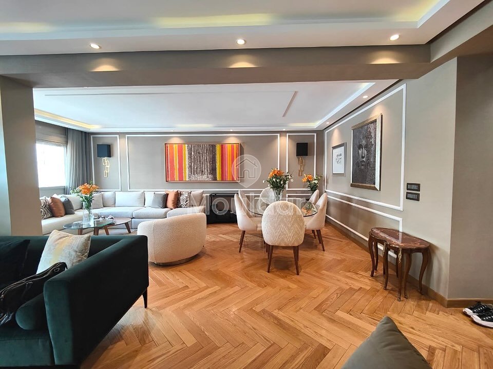 Elegant 3-Bedroom Apartment for Sale in Casablanca Racine - Photo 4