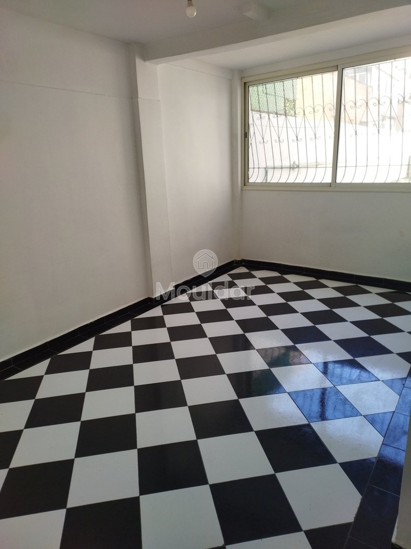 Appartement à Louer : Charmant 2 Chambres à Roches Noires - Photo 1