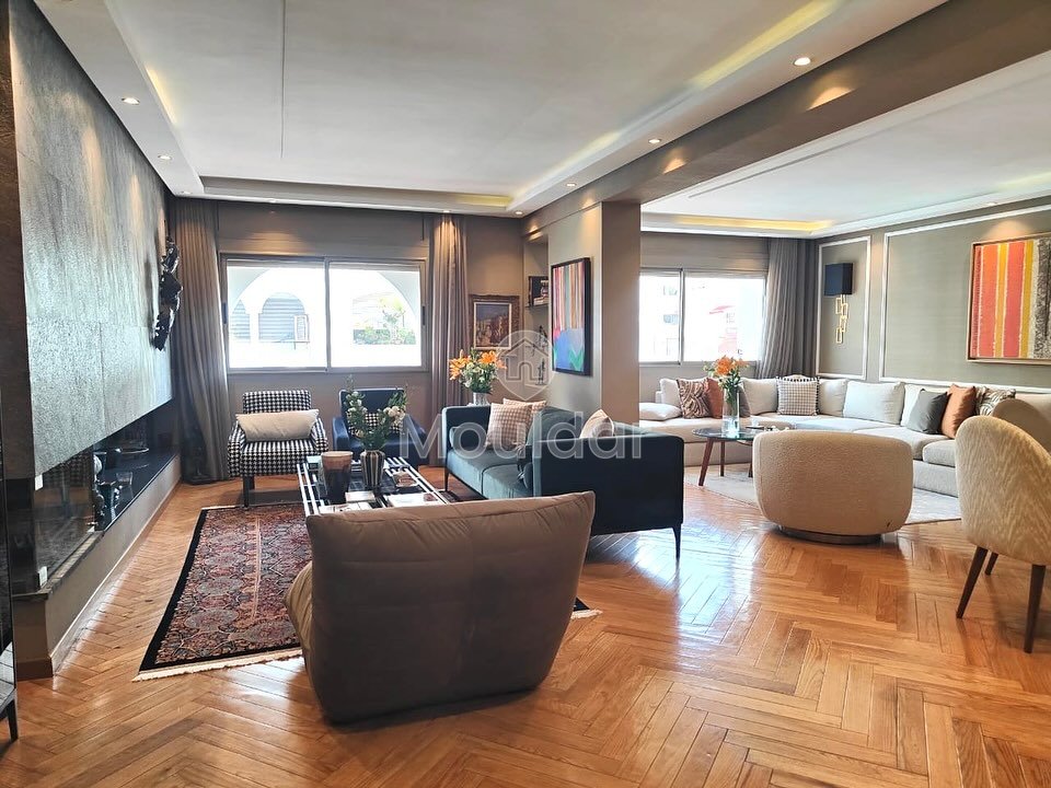 Elegant 3-Bedroom Apartment for Sale in Casablanca Racine - Photo 3