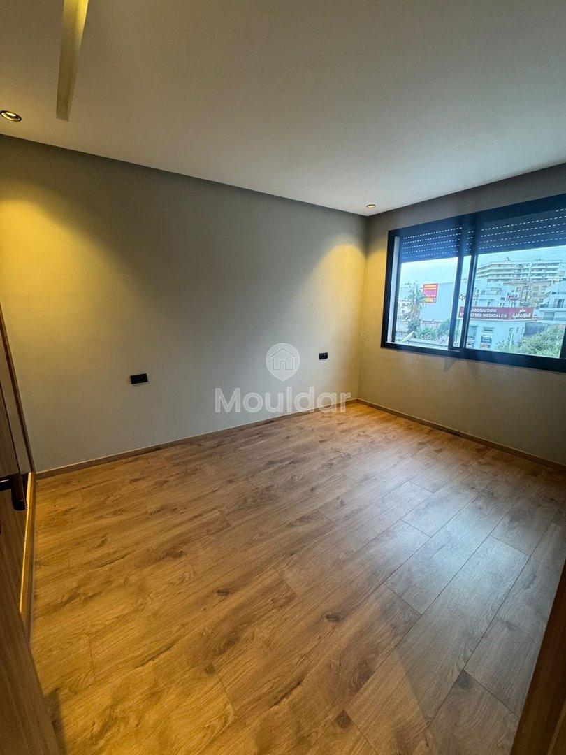 Studio te huur in Casablanca - Palmier met Garage en Lift - Photo 1