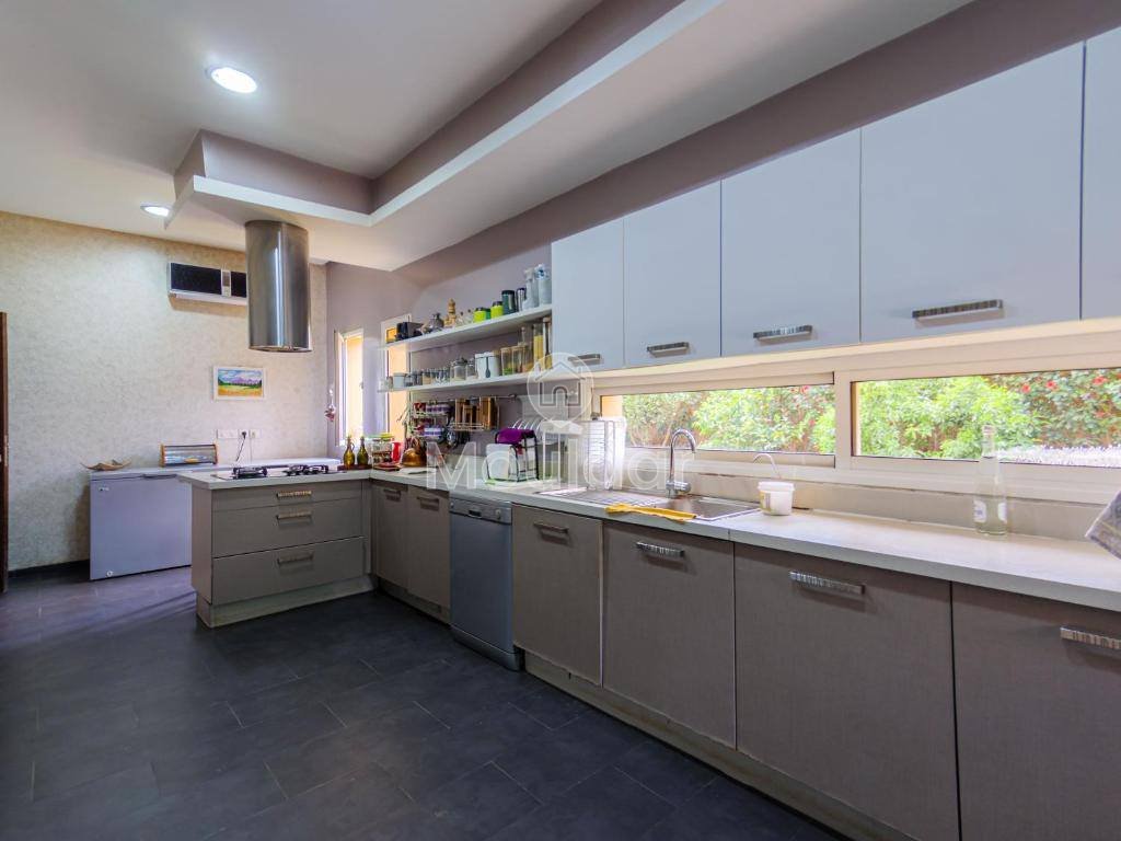 Villa en Alquiler en Marrakech: Lujo y Espacio para Usted - Photo 29