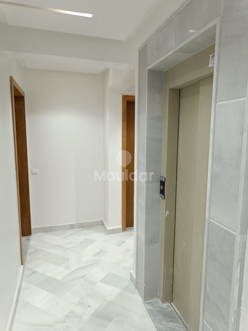 Casablanca'da 5. katta konfor ve modernlikte kiralık güzel bir stüdyo - Photo 5