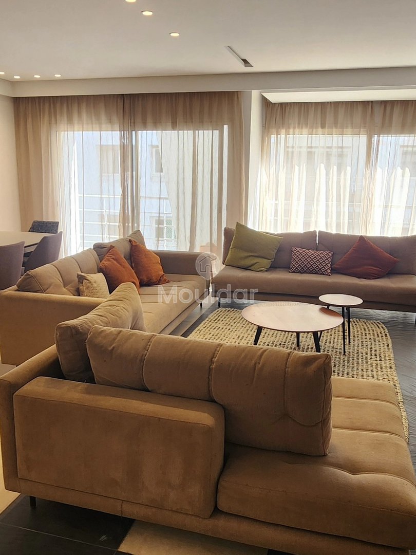 Modern 3-bedroom apartment for rent in Rabat - Agdal - Photo 1