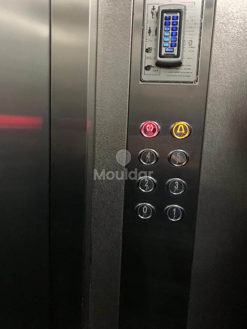 Appartamento con 2 camere da letto in affitto a Rabat con balcone moderno - Photo 5