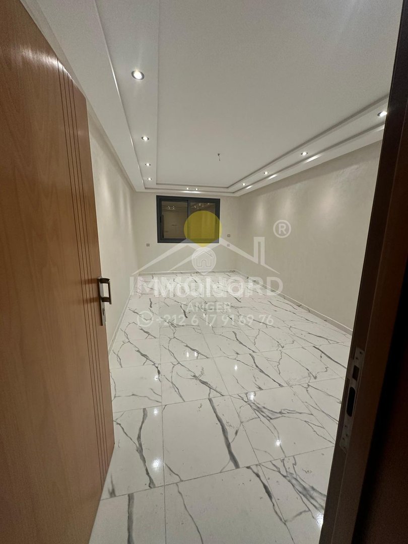 Appartamento affascinante in vendita con terrazza a Tanger - Charf - Photo 4