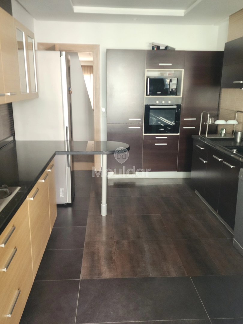 Modern 3-bedroom apartment for rent in Rabat - Agdal - Photo 8