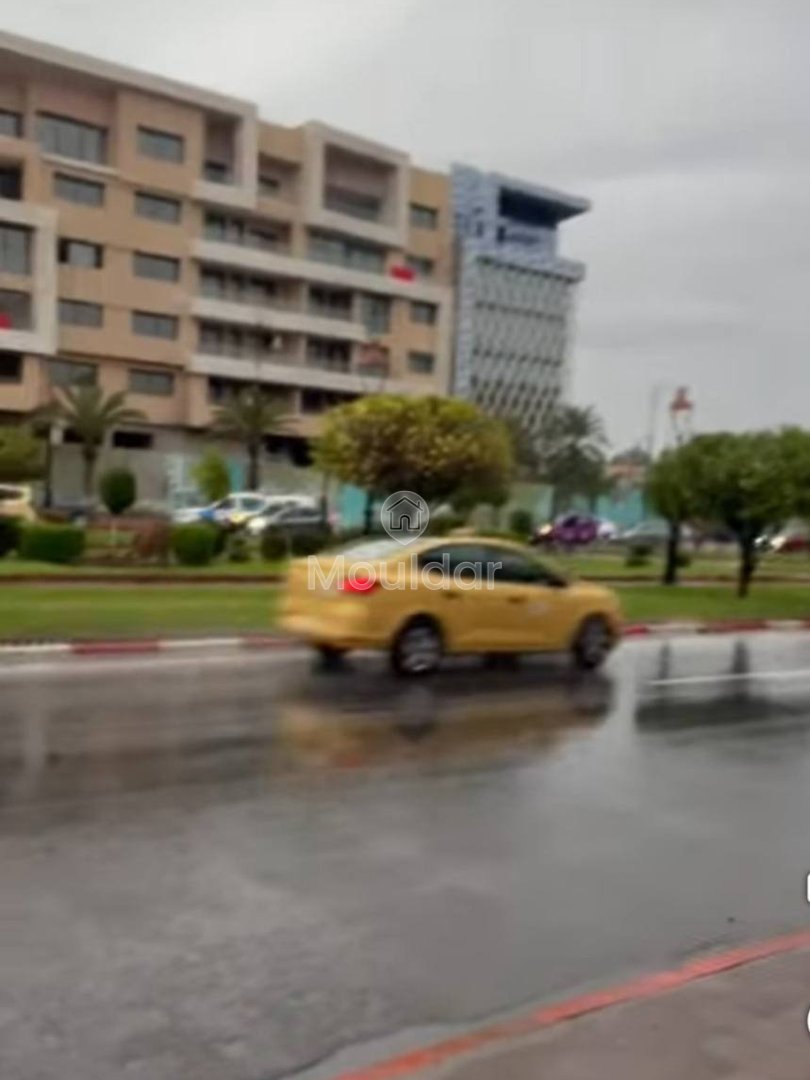 KİRALIK MODERN DAİRE: 2 YATAK ODASI, TERAS, HIVERNAGE MARRAKECH - Photo 6