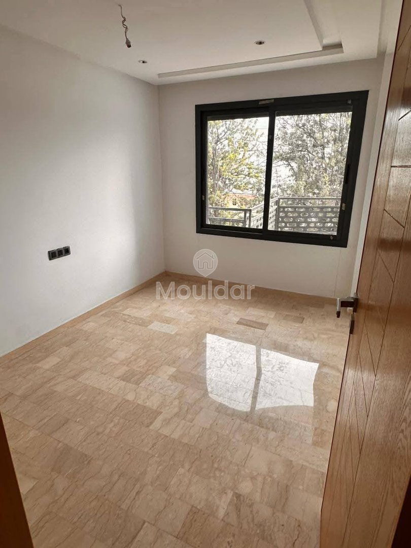 Charming Apartment for Sale: 3 Bedrooms in Casablanca - Photo 2