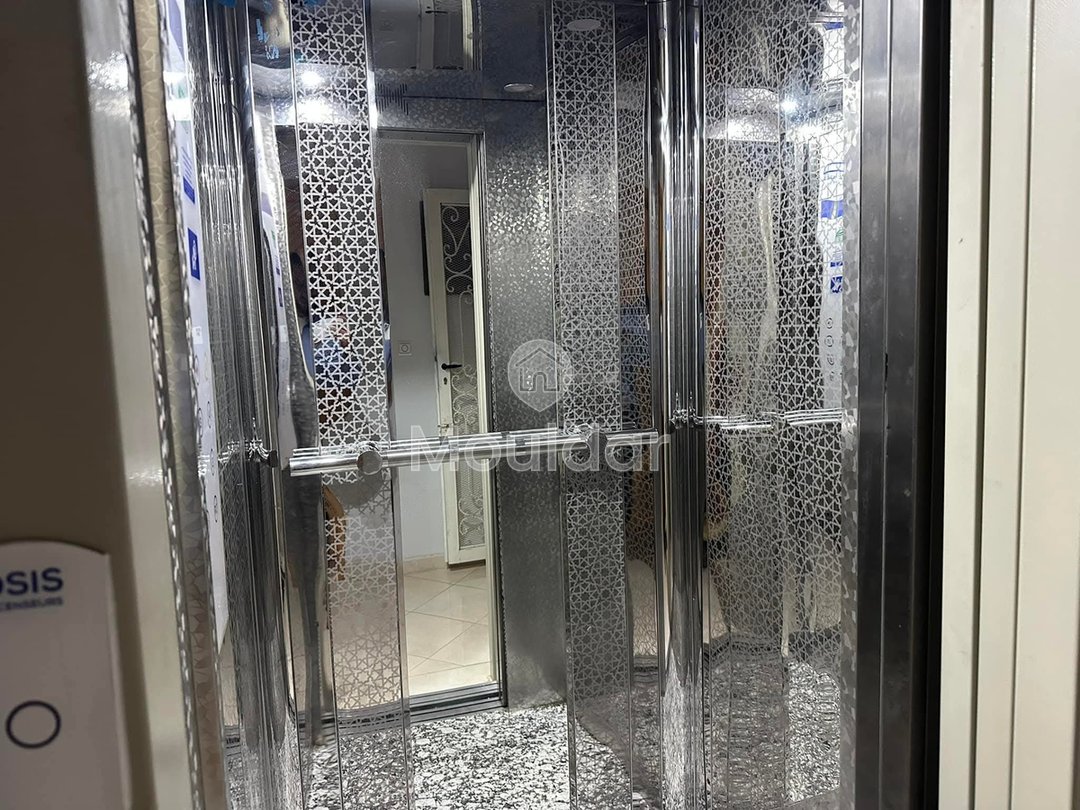 For Sale: Modern 2-Bedroom Apartment in Fez with Balcony - Photo 14