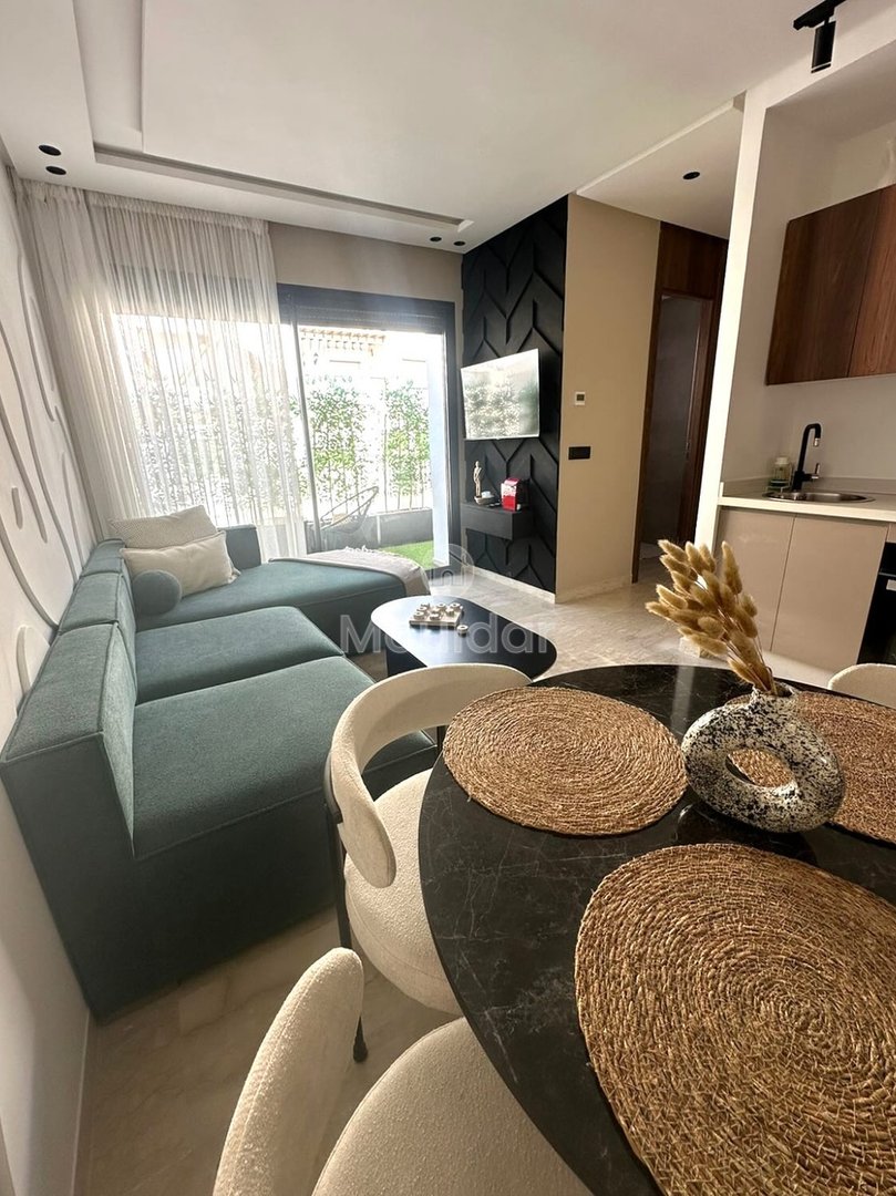 Studio à Louer à Casablanca : Terrasse et Cuisine Équipée - Photo 1