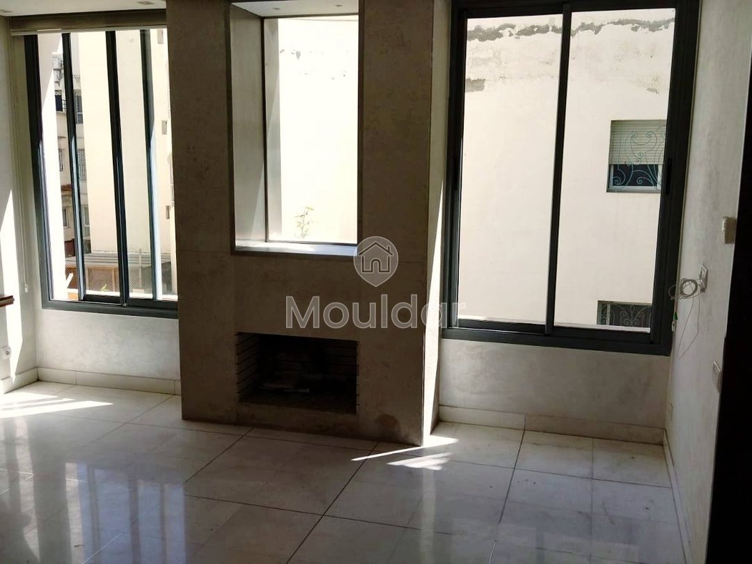 Altın Üçgen’de 2 odalı şirin bir daire kiralık - Photo 2