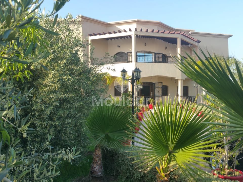 Scopri la tua villa da sogno a Casablanca con piscina - Photo 1