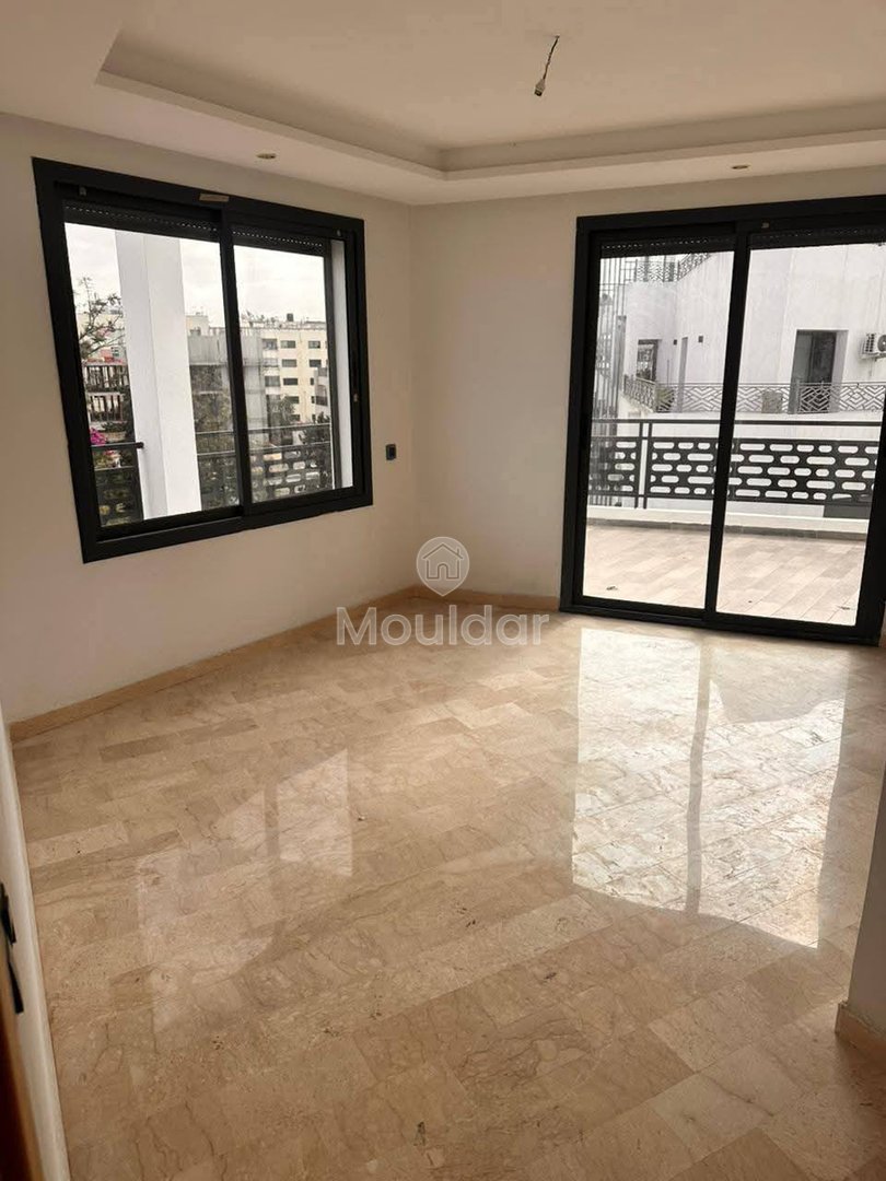 Charming Apartment for Sale: 3 Bedrooms in Casablanca - Photo 4