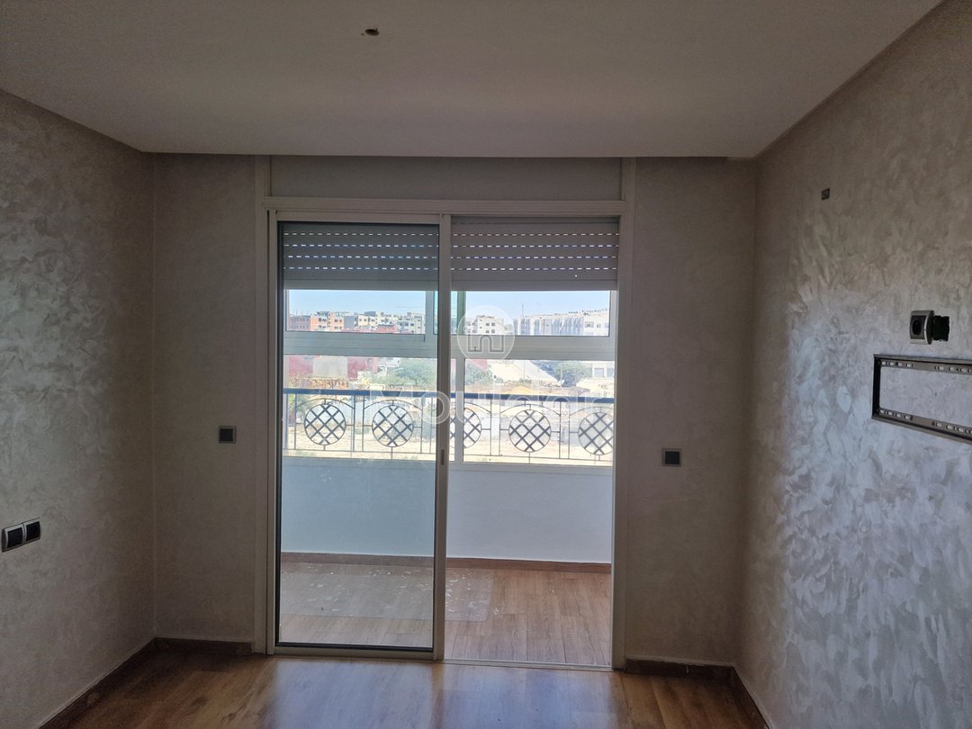 شقة 3 غرف للبيع في تمارة مع شرفة - Photo 15