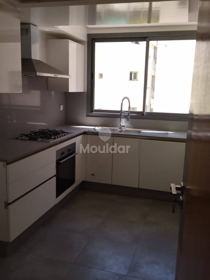 Altın Üçgen’de 2 odalı şirin bir daire kiralık - Photo 6