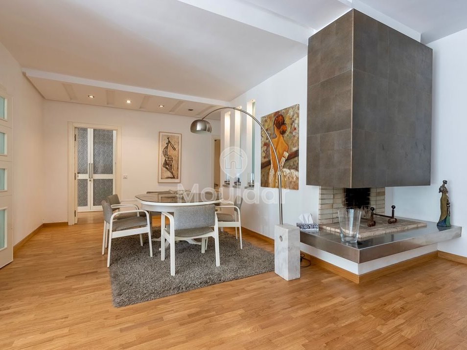 شقة للإيجار في عين دياب: رفاهية وراحة - Photo 3