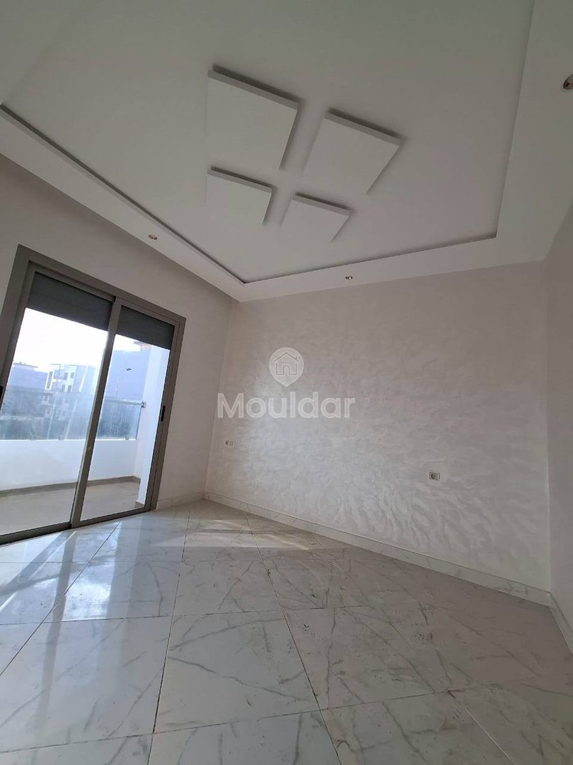 Apartamento em Martil: 3 quartos com varanda e cozinha equipada - Photo 3