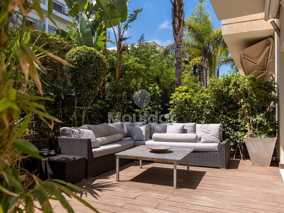 شقة للإيجار في عين دياب: رفاهية وراحة - Photo 7