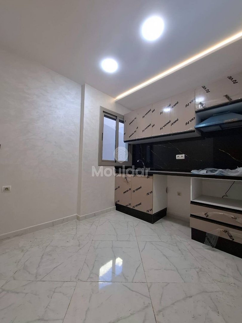 Apartamento em Martil: 3 quartos com varanda e cozinha equipada - Photo 6