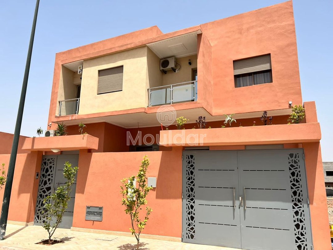 Luxusvilla zur Miete: 5 Zimmer mit Pool in Marrakech - Photo 3