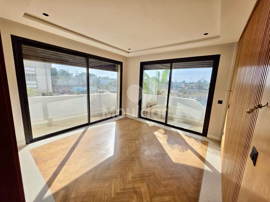 Appartamento con 3 camere in affitto a Casablanca con balcone - Photo 1