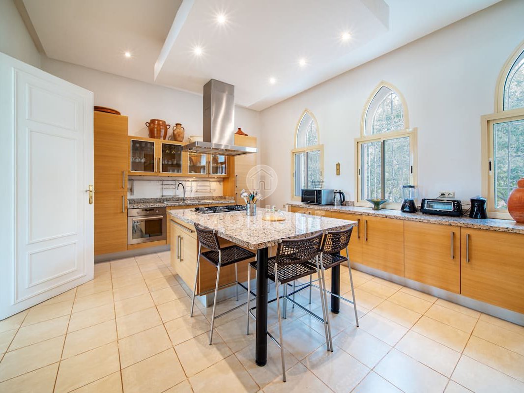 Luxusvilla in Marrakesch mit Pool und privatem Garten - Photo 21