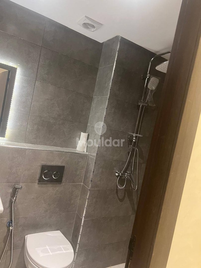 Appartement te huur in Sidi Maarouf: 2 kamers, uitgerust - Photo 5