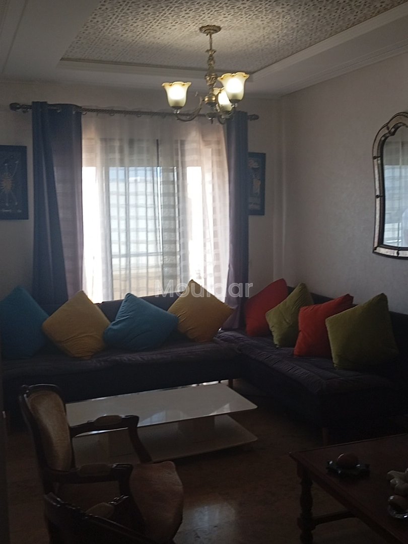 Appartement te koop in Rabat: 2 kamers en charmant balkon - Photo 2