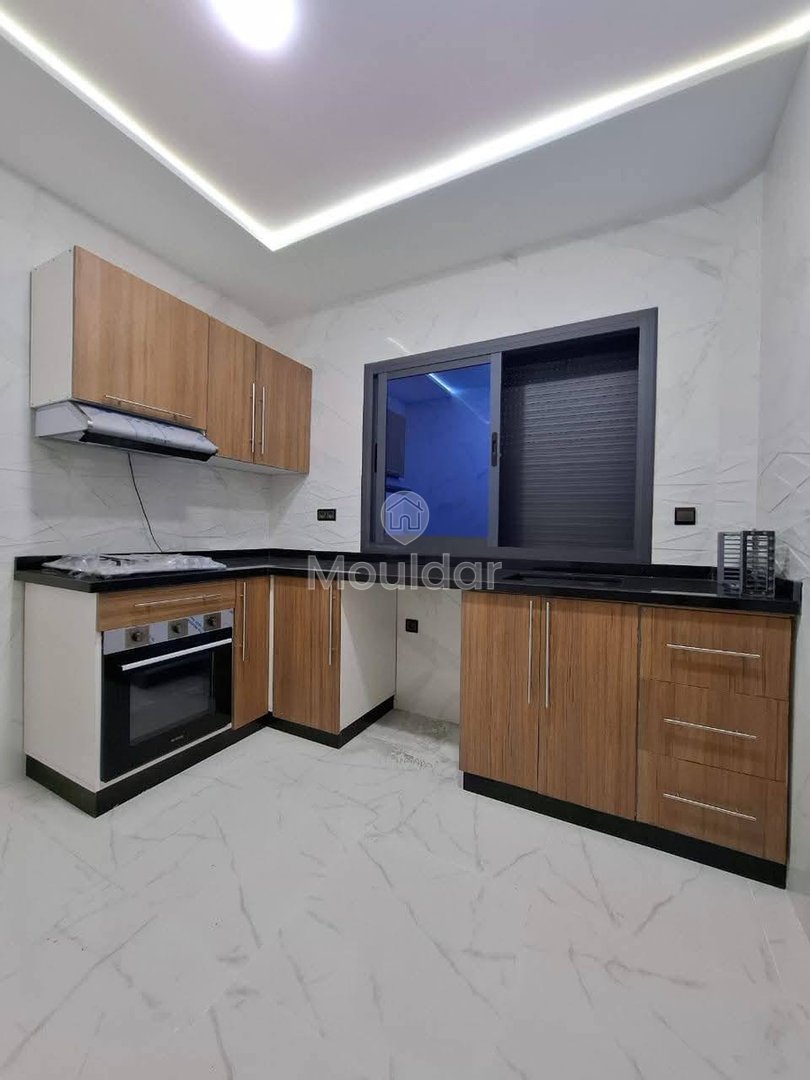Apartment in Martil: 2 Bedrooms with Balcony and Equipped Kitchen - Photo 7