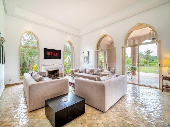 Luxusvilla in Marrakesch mit Pool und privatem Garten - Photo 1