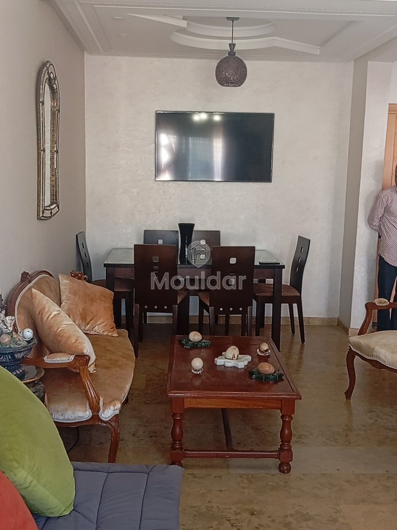 Appartement te koop in Rabat: 2 kamers en charmant balkon - Photo 3