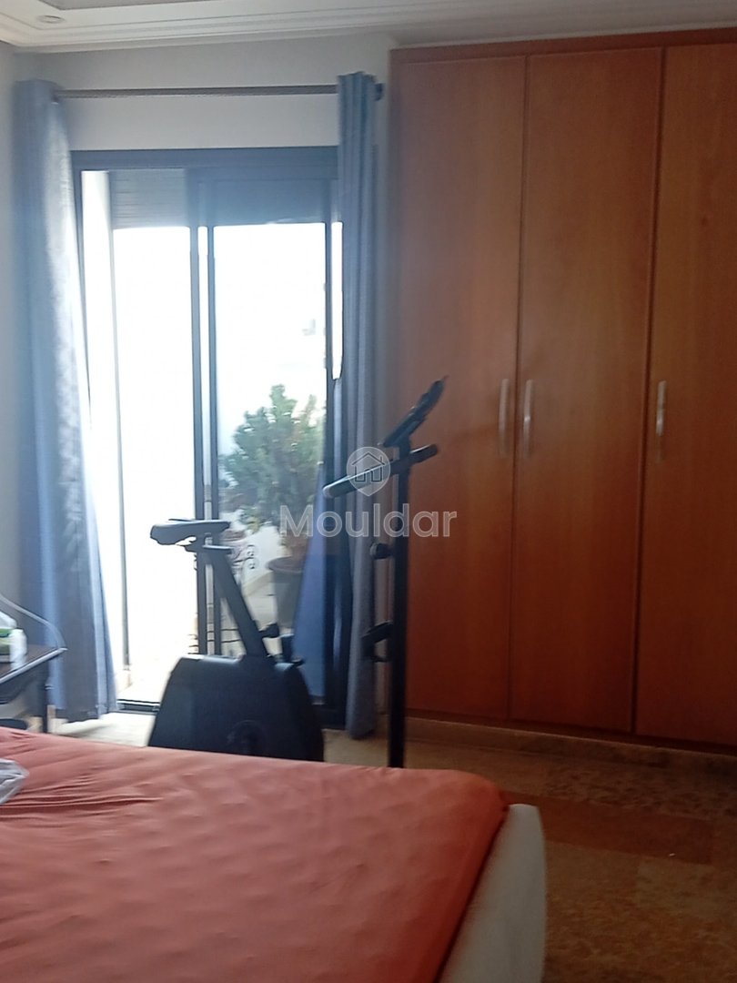 Appartement te koop in Rabat: 2 kamers en charmant balkon - Photo 6