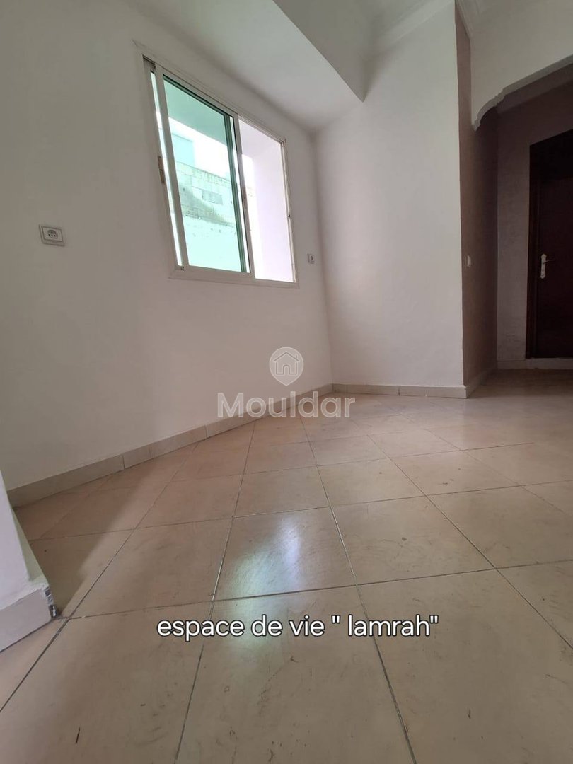 Affascinante appartamento con 1 camera da letto in affitto a Casablanca - Photo 5