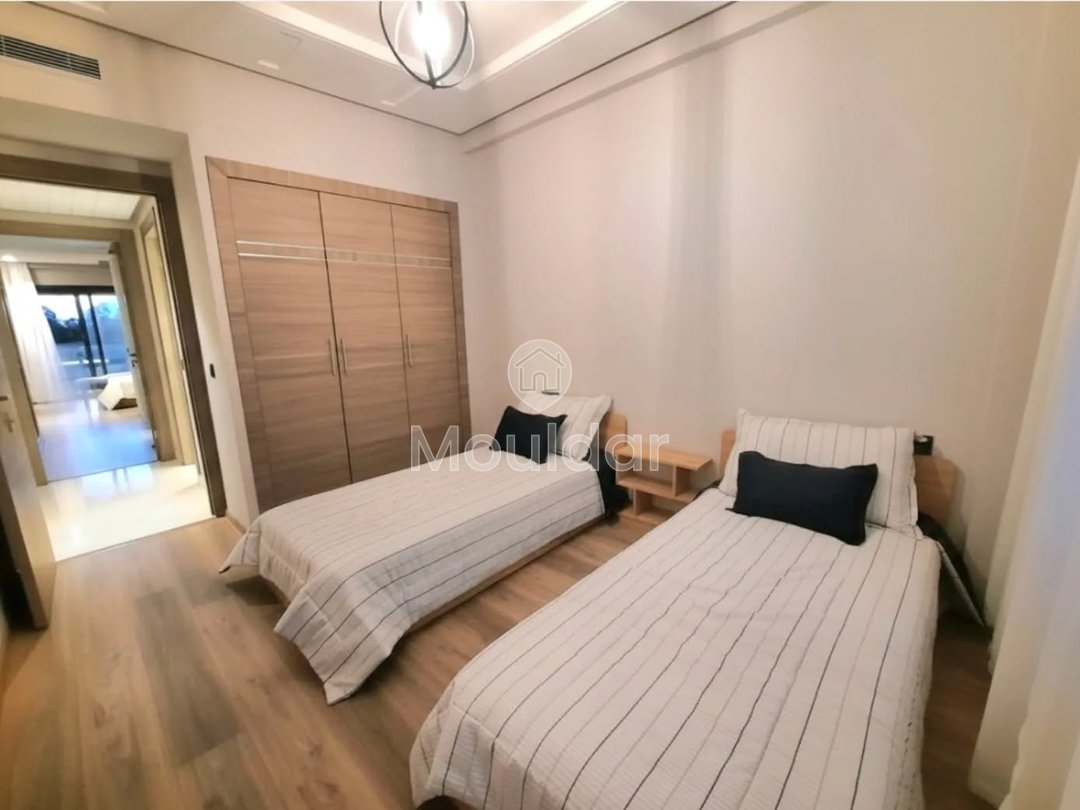 Casablanca'da 3 odalı şirin bir kiralık daire - Photo 4