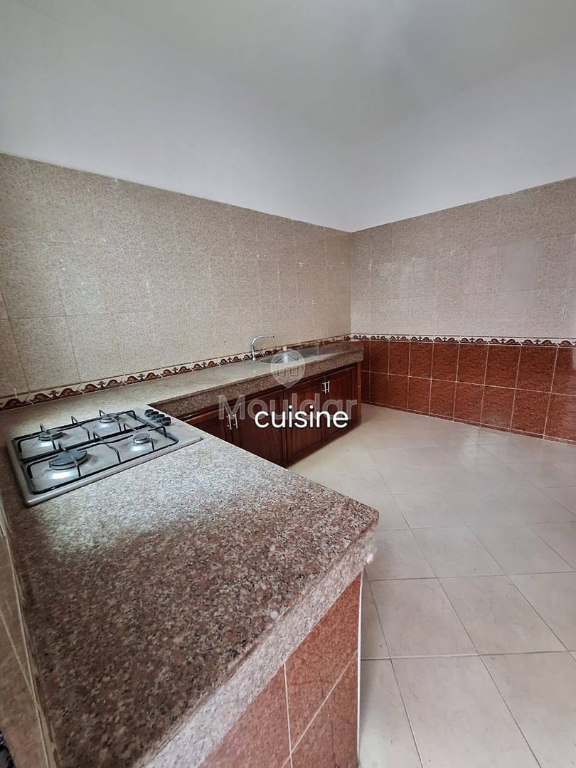 Affascinante appartamento con 1 camera da letto in affitto a Casablanca - Photo 9