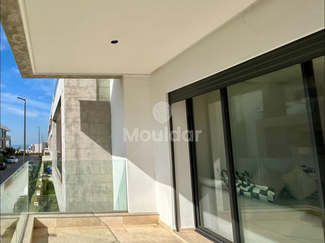 شقة للايجار في عين دياب: راحة وأمان - Photo 5