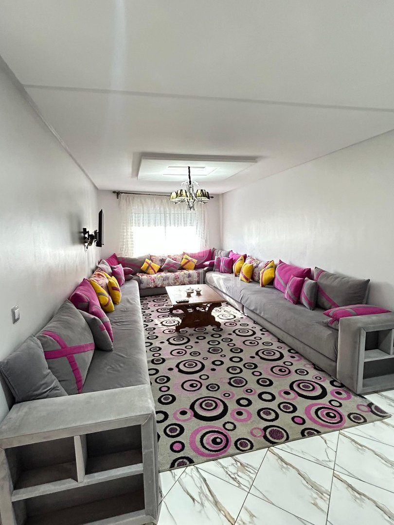 Bel appartement zur Vermietung in Tanger: 2 Schlafzimmer mit Terrasse - Photo 1