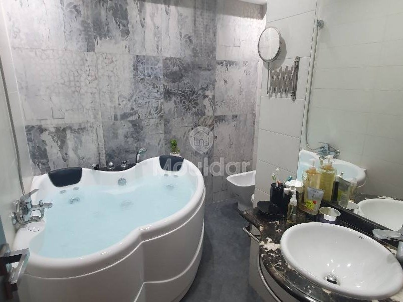 Appartamento con 3 camere da letto da affittare con terrazza a Casablanca - Photo 9