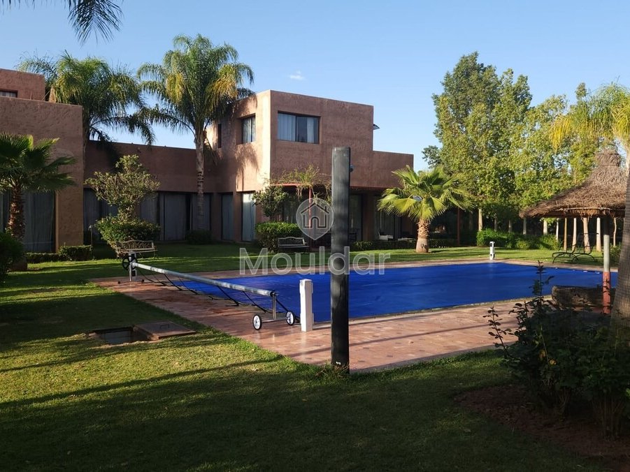 فيلا فاخرة في مراكش: عطلات لا تُنسى مع مسبح - Photo 1