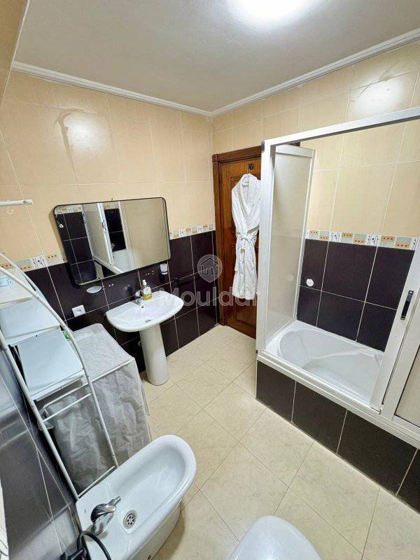 Évasion à Tanger : Appartement Vue Mer, Wifi et Parking - Photo 10