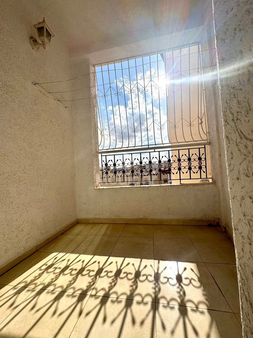 Apartamento Moderno en Venta en Fez: 3 Habitaciones, Balcón - Photo 10