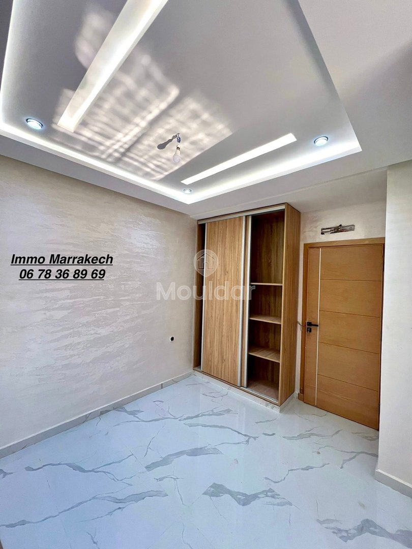 Marrakeş'te Geniş 3 Odalı Daire Satışta - Photo 3